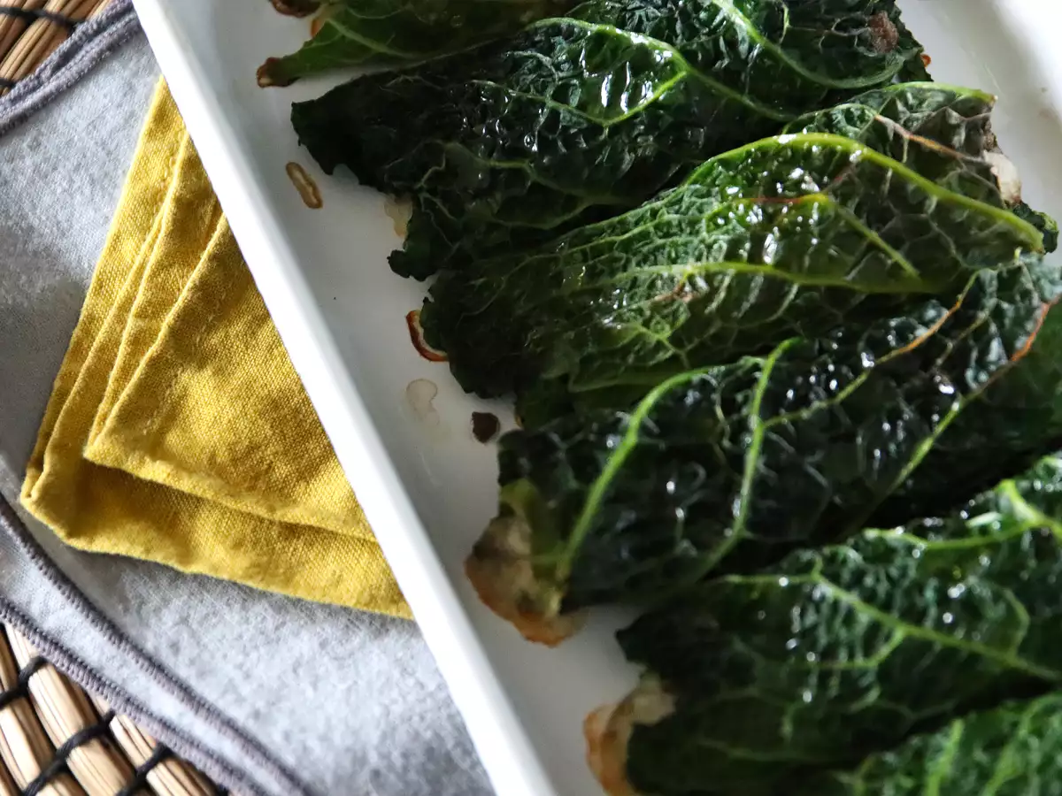 Zapečené kapustové závitky: snadný a levný recept na rodinný oběd - foto 4
